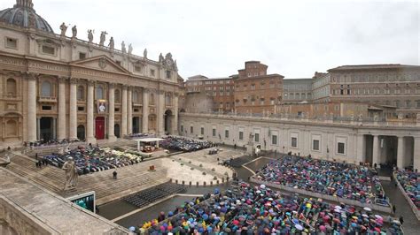 vatican government|News from the Vatican .